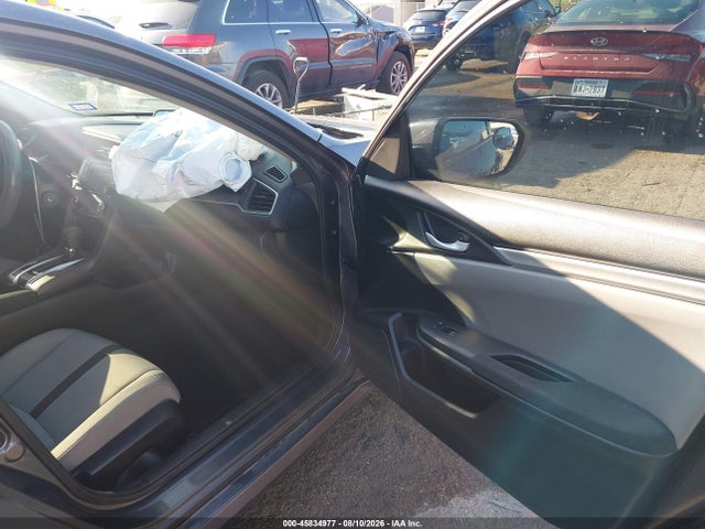 Продаж на аукціоні авто 2018 Honda Civic Lx, vin: 2HGFC2F51JH594628, номер лоту: 45834977