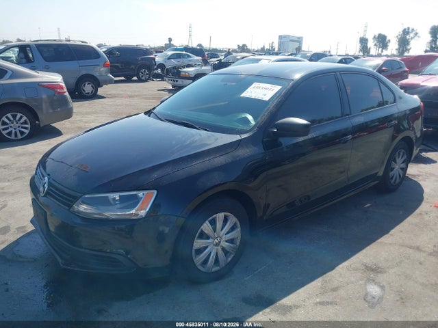 Продажа на аукционе авто 2014 Volkswagen Jetta 2.0l S, vin: 3VW2K7AJ3EM388619, номер лота: 45835011
