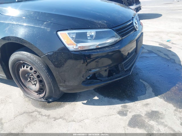 Продажа на аукционе авто 2014 Volkswagen Jetta 2.0l S, vin: 3VW2K7AJ3EM388619, номер лота: 45835011