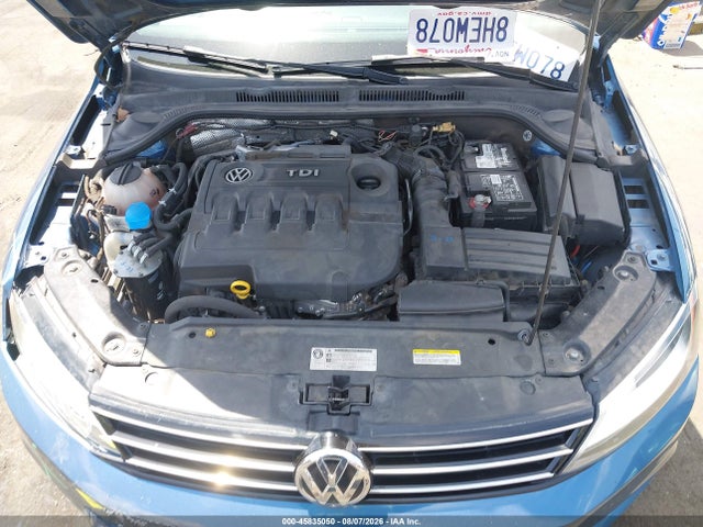 2015 Volkswagen Jetta 2.0l Tdi Se მანქანა იყიდება აუქციონზე, vin: 3VW3A7AJ5FM425064, აუქციონის ნომერი: 45835050