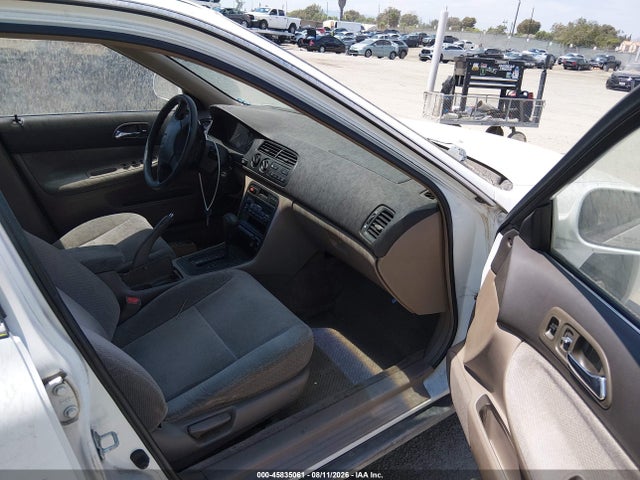 45835061 :رقم المزاد ، 1HGCD563XTA190552 vin ، 1996 Honda Accord Lx/ex مزاد بيع