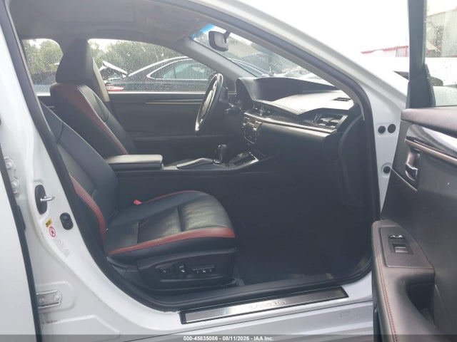 45835086 :رقم المزاد ، JTHBK1GG4F2167629 vin ، 2015 Lexus Es 350 Crafted Line مزاد بيع