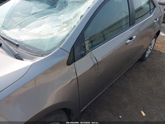 2T1BURHE8GC483660 Toyota COROLLA LE