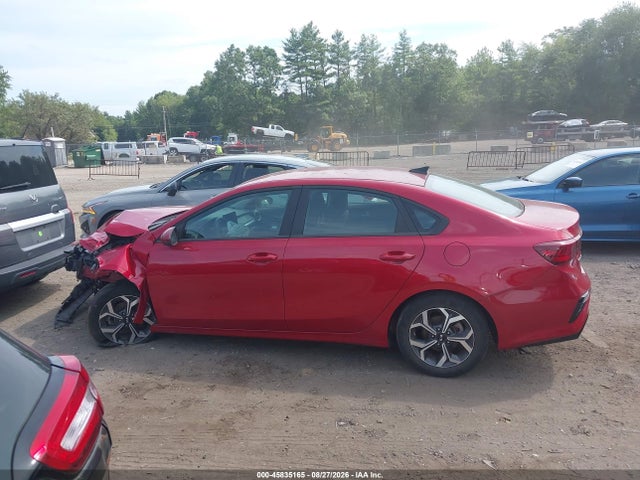 45835165 :رقم المزاد ، 3KPF24AD6ME284776 vin ، 2021 Kia Forte Lxs مزاد بيع