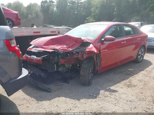 45835165 :رقم المزاد ، 3KPF24AD6ME284776 vin ، 2021 Kia Forte Lxs مزاد بيع