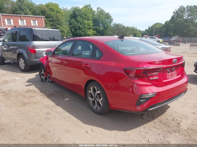 45835165 :رقم المزاد ، 3KPF24AD6ME284776 vin ، 2021 Kia Forte Lxs مزاد بيع