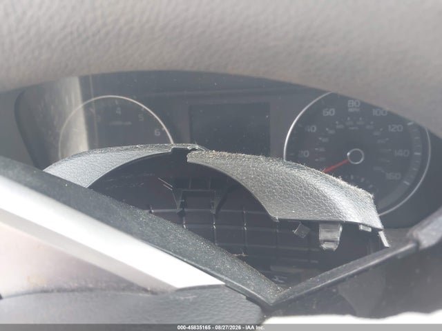 45835165 :رقم المزاد ، 3KPF24AD6ME284776 vin ، 2021 Kia Forte Lxs مزاد بيع