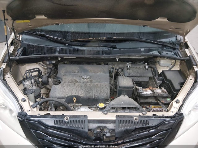 45835199 :رقم المزاد ، 5TDKK3DC6DS355072 vin ، 2013 Toyota Sienna Le V6 8 Passenger مزاد بيع