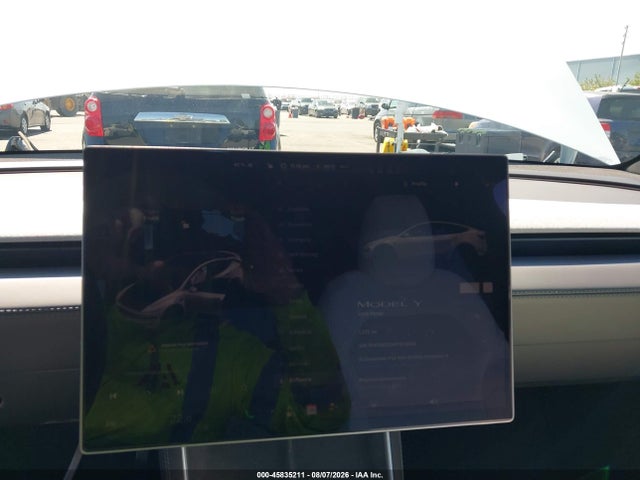 45835211 :رقم المزاد ، 7SAYGDED4TF632882 vin ، 2026 Tesla Model Y Premium Rear-wheel Drive/rear-wheel Drive مزاد بيع