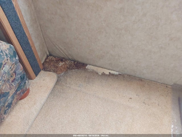 45835214 :رقم المزاد ، 4YDF289256B068540 vin ، 2006 Keystone Cougar 289efs مزاد بيع