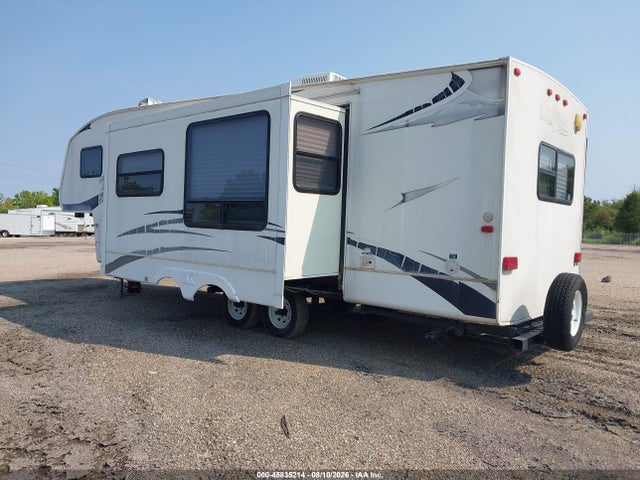 45835214 :رقم المزاد ، 4YDF289256B068540 vin ، 2006 Keystone Cougar 289efs مزاد بيع