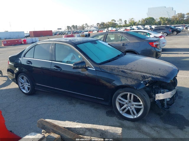 45835227 :رقم المزاد ، WDDGF4HB9DA767703 vin ، 2013 Mercedes-benz C 250 Sport مزاد بيع