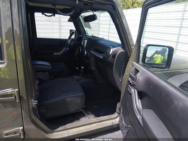 Продажа на аукционе авто 2015 Jeep Wrangler Unlimited Sahara, vin: 1C4BJWEG9FL774995, номер лота: 45835253