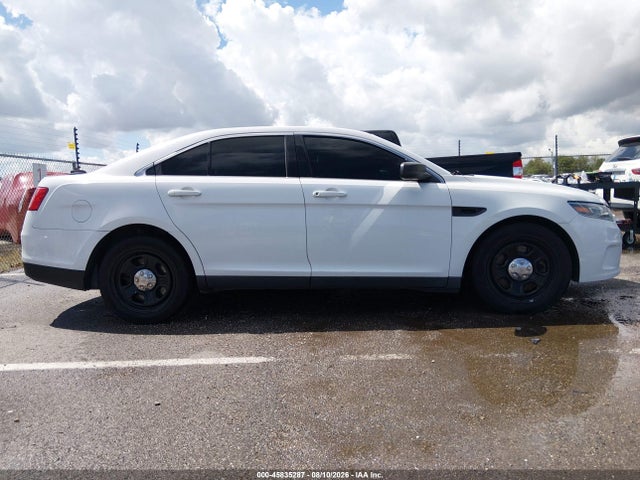 Ford Police Interceptor 2017 1FAHP2L8XHG100160 Image 13