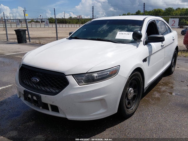 Ford Police Interceptor 2017 1FAHP2L8XHG100160 Image 2