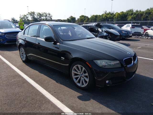 2011 Bmw 328i Xdrive მანქანა იყიდება აუქციონზე, vin: WBAPK5C50BA994656, აუქციონის ნომერი: 45835290
