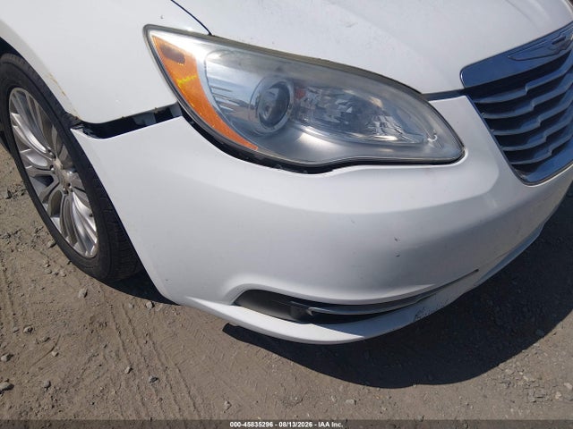 45835296 :رقم المزاد ، 1C3CCBCG8CN284661 vin ، 2012 Chrysler 200 Limited مزاد بيع