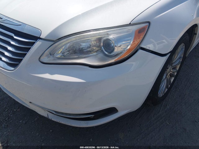 45835296 :رقم المزاد ، 1C3CCBCG8CN284661 vin ، 2012 Chrysler 200 Limited مزاد بيع