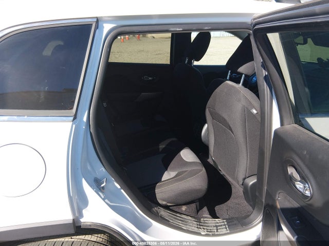 Jeep Cherokee Latitude 4x4 2018 1C4PJMCB2JD528651 Image 8