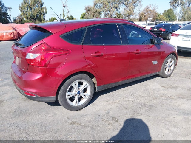 Ford FOCUS SE 2014 1FADP3K25EL238032 Image 4