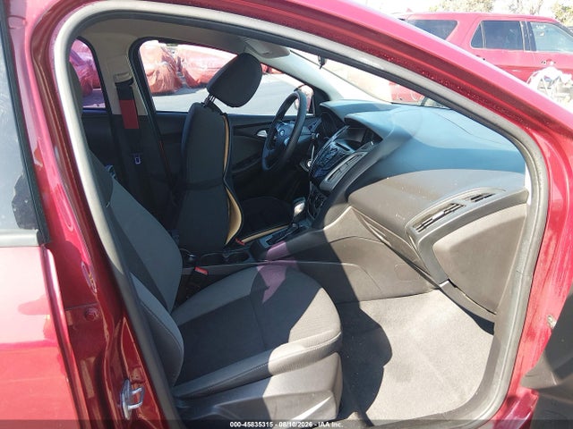 Ford FOCUS SE 2014 1FADP3K25EL238032 Image 5