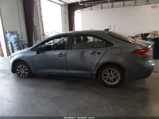 2021 Toyota Corolla Hybrid Le მანქანა იყიდება აუქციონზე, vin: JTDEAMDEXMJ031577, აუქციონის ნომერი: 45835317