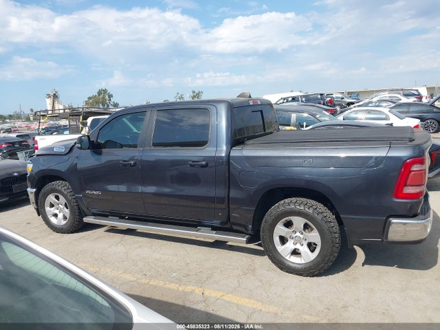 1C6RREFGXMN608266 RAM 1500 Big Horn 4x2 5&#039;7 Box