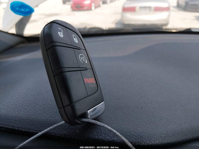 2020 Jeep Renegade Upland 4x4 მანქანა იყიდება აუქციონზე, vin: ZACNJBAB0LPK98706, აუქციონის ნომერი: 45835351