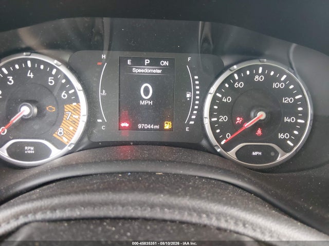 2020 Jeep Renegade Upland 4x4 მანქანა იყიდება აუქციონზე, vin: ZACNJBAB0LPK98706, აუქციონის ნომერი: 45835351