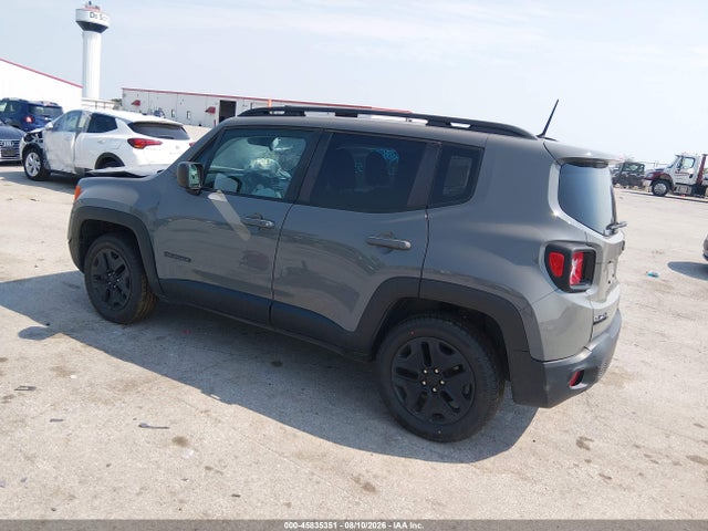 2020 Jeep Renegade Upland 4x4 მანქანა იყიდება აუქციონზე, vin: ZACNJBAB0LPK98706, აუქციონის ნომერი: 45835351