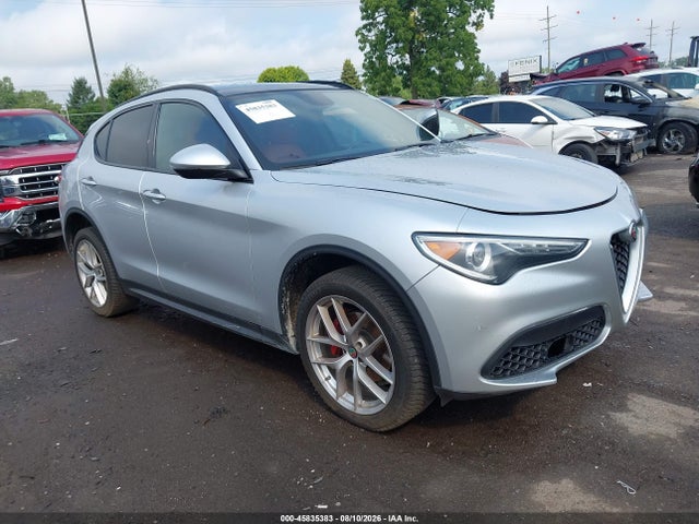 Продаж на аукціоні авто 2018 Alfa Romeo Stelvio Ti Sport Awd, vin: ZASFAKNN5J7C03425, номер лоту: 45835383