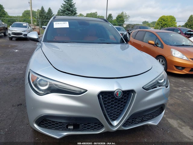 45835383 :رقم المزاد ، ZASFAKNN5J7C03425 vin ، 2018 Alfa Romeo Stelvio Ti Sport Awd مزاد بيع