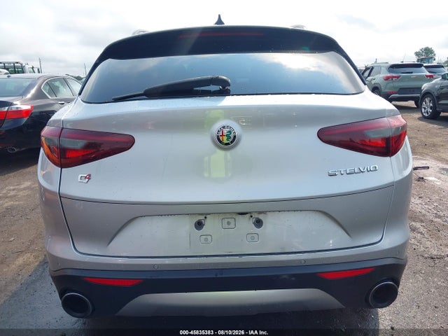 45835383 :رقم المزاد ، ZASFAKNN5J7C03425 vin ، 2018 Alfa Romeo Stelvio Ti Sport Awd مزاد بيع