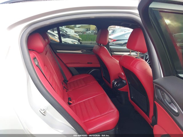 45835383 :رقم المزاد ، ZASFAKNN5J7C03425 vin ، 2018 Alfa Romeo Stelvio Ti Sport Awd مزاد بيع