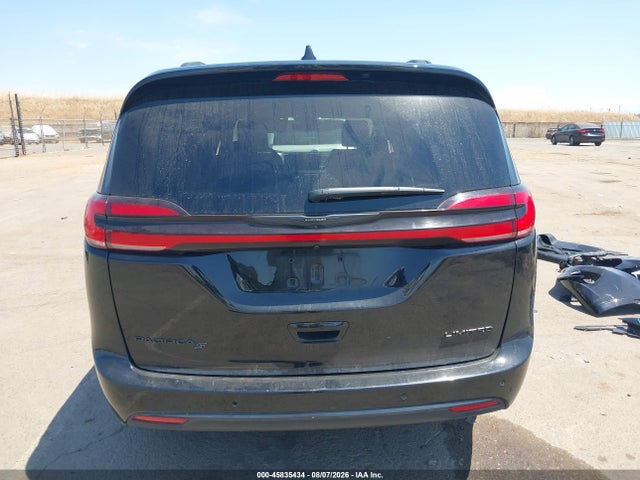 Chrysler Pacifica Limited 2025 2C4RC1GG2SR584157 Image 16