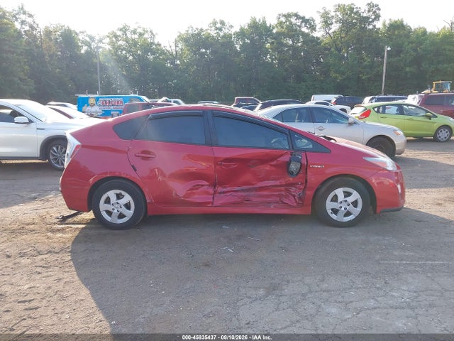 45835437 :رقم المزاد ، JTDKN3DU8B5339300 vin ، 2011 Toyota Prius Three مزاد بيع