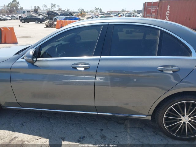 2019 Mercedes-benz C 300 მანქანა იყიდება აუქციონზე, vin: 55SWF8DBXKU297347, აუქციონის ნომერი: 45835448