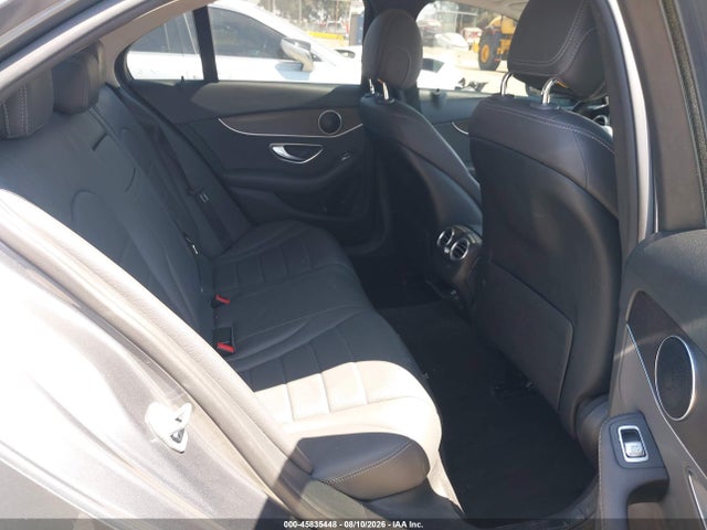 2019 Mercedes-benz C 300 მანქანა იყიდება აუქციონზე, vin: 55SWF8DBXKU297347, აუქციონის ნომერი: 45835448