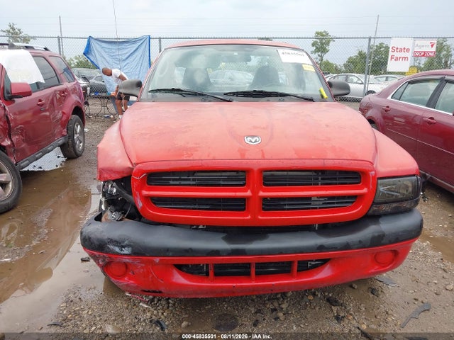 45835501 :رقم المزاد ، 1B7FL36X22S561766 vin ، 2002 Dodge Dakota Sport مزاد بيع