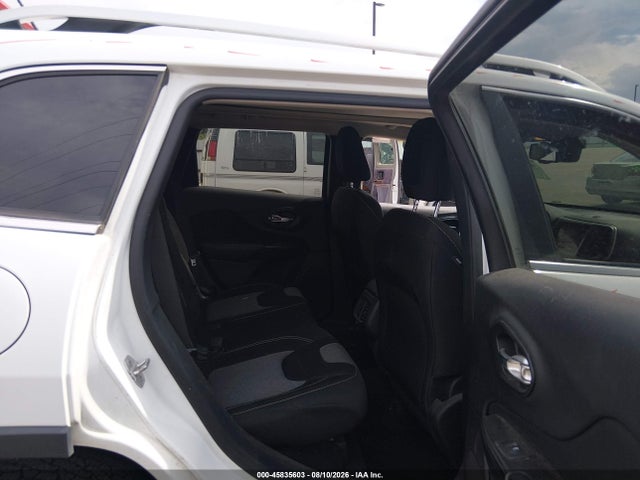 45835603 :رقم المزاد ، 1C4PJMCS7EW124318 vin ، 2014 Jeep Cherokee Latitude مزاد بيع