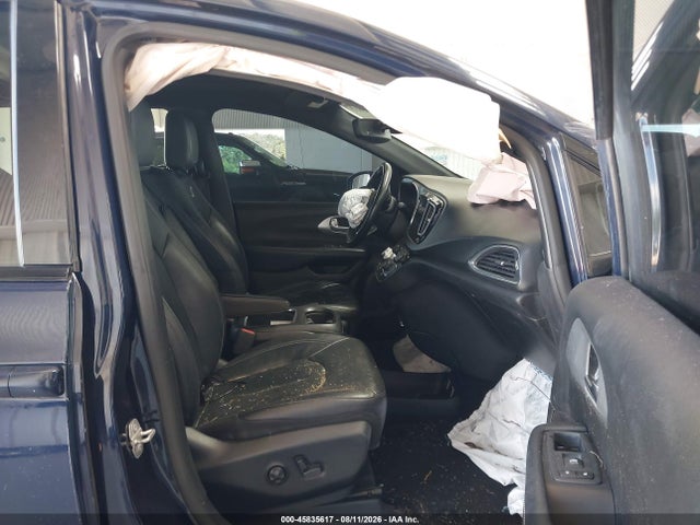 45835617 :رقم المزاد ، 2C4RC1EG2KR733069 vin ، 2019 Chrysler Pacifica Touring L Plus مزاد بيع