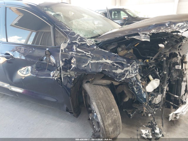 45835617 :رقم المزاد ، 2C4RC1EG2KR733069 vin ، 2019 Chrysler Pacifica Touring L Plus مزاد بيع
