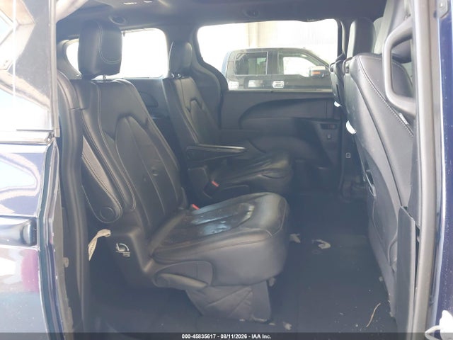 45835617 :رقم المزاد ، 2C4RC1EG2KR733069 vin ، 2019 Chrysler Pacifica Touring L Plus مزاد بيع