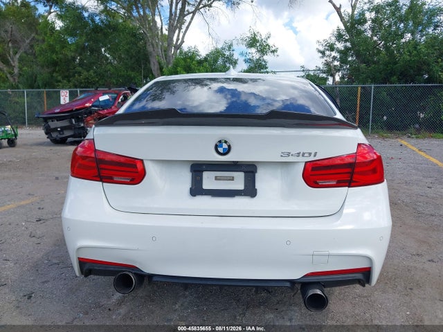 Продаж на аукціоні авто 2017 Bmw 340i, vin: WBA8B3C33HK777628, номер лоту: 45835655