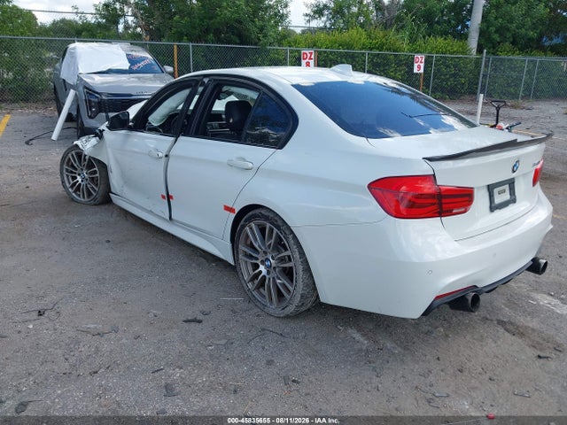 Продаж на аукціоні авто 2017 Bmw 340i, vin: WBA8B3C33HK777628, номер лоту: 45835655