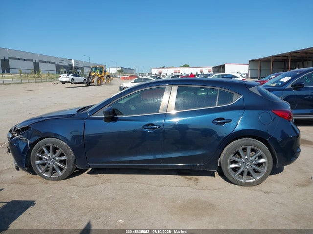 Aukcja sprzedaży 2018 Mazda Mazda3 Touring, vin: 3MZBN1L32JM184150, numer aukcji: 45835662