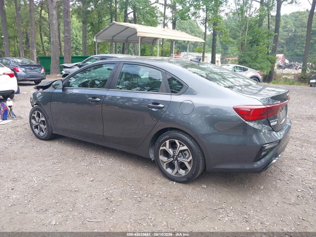 2021 Kia Forte Lxs მანქანა იყიდება აუქციონზე, vin: 3KPF24AD7ME271616, აუქციონის ნომერი: 45835663