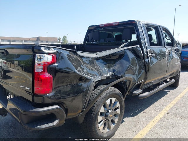 45835672 :رقم المزاد ، 2GC4WME78N1218342 vin ، 2022 Chevrolet Silverado 2500hd 2wd  Standard Bed Custom مزاد بيع