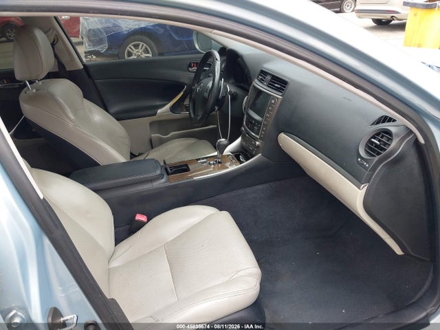 45835674 :رقم المزاد ، JTHBF5C24B5135388 vin ، 2011 Lexus Is 250 مزاد بيع
