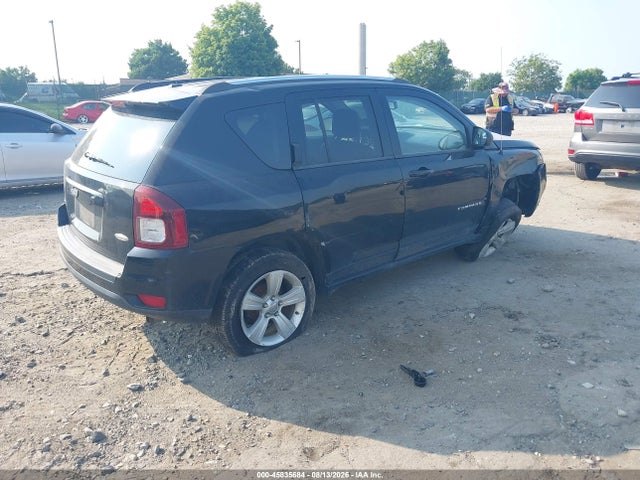 45835684 :رقم المزاد ، 1C4NJDEB8FD162903 vin ، 2015 Jeep Compass Latitude مزاد بيع